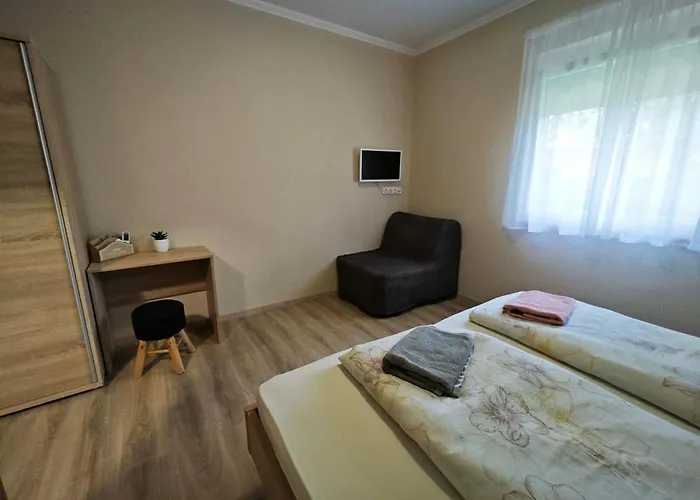 Tavi Panzio Nocleg ze śniadaniem